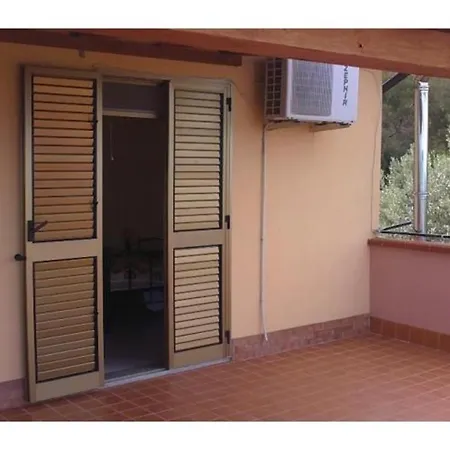 Bilocale Con Terrazzo Vista Mare Dom wakacyjny